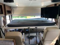 rv-camper-fleetwood-storm