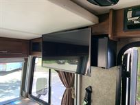 rv-camper-fleetwood-storm