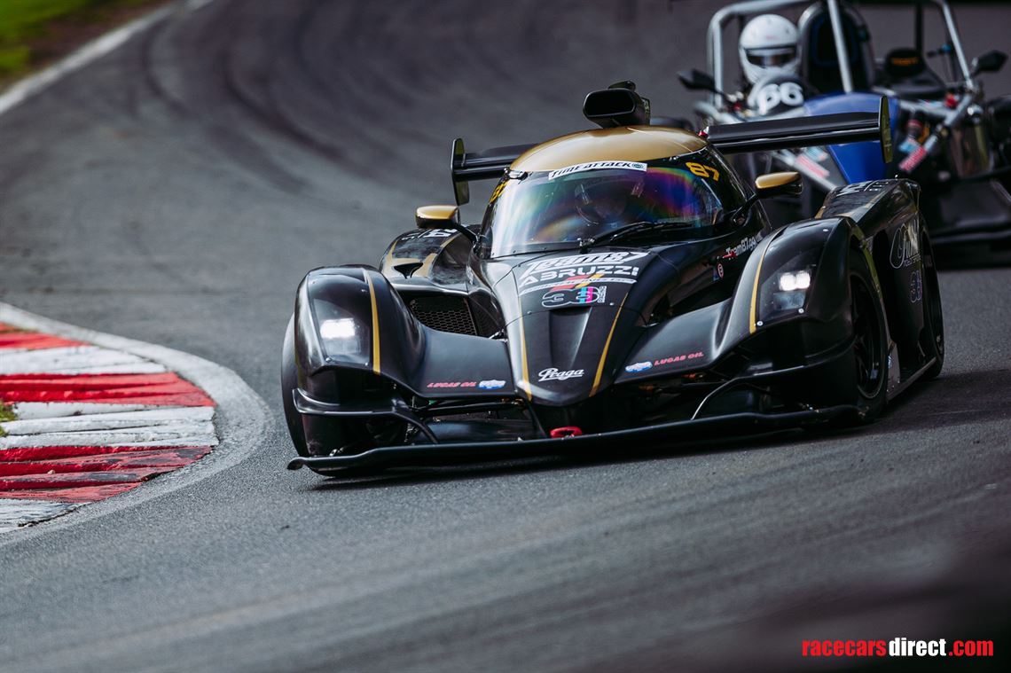 championship-winning-praga-r1