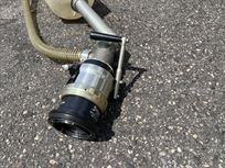 staubli-fuel-filler-bottle-with-stand