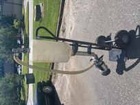 staubli-fuel-filler-bottle-with-stand