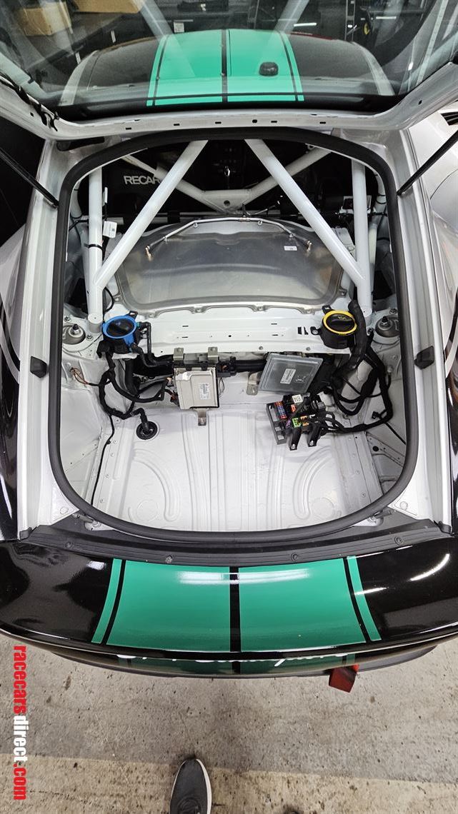 porsche-cayman-gt4-club-sport