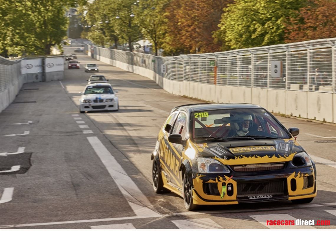 honda-civic-type-r-race-ready