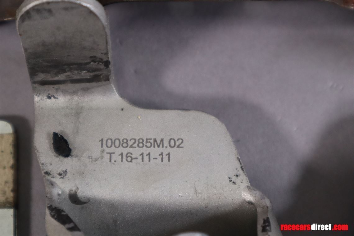 ferrari-488-gt3-front-splitter-brackets