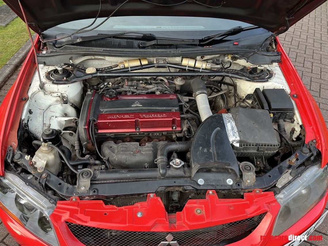 mitsubishi-evo-9-rally-car