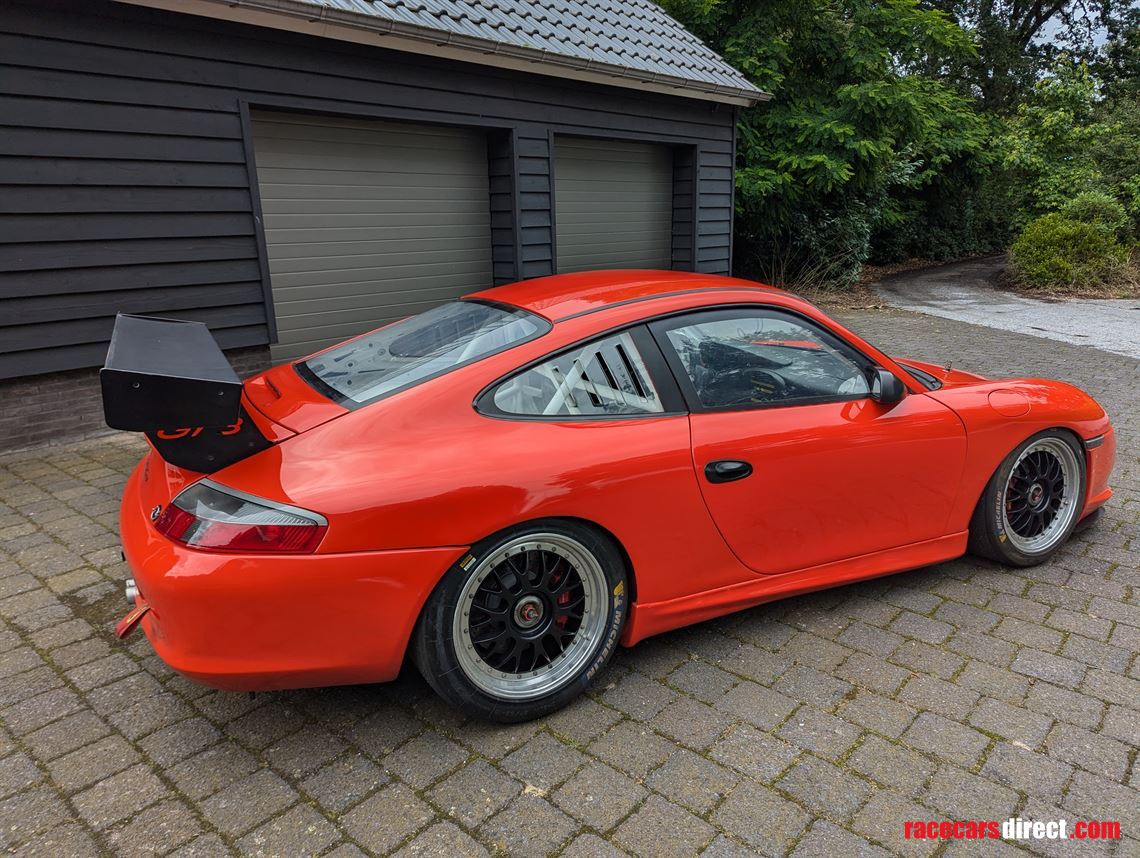 porsche-996-gt3-cup-2003