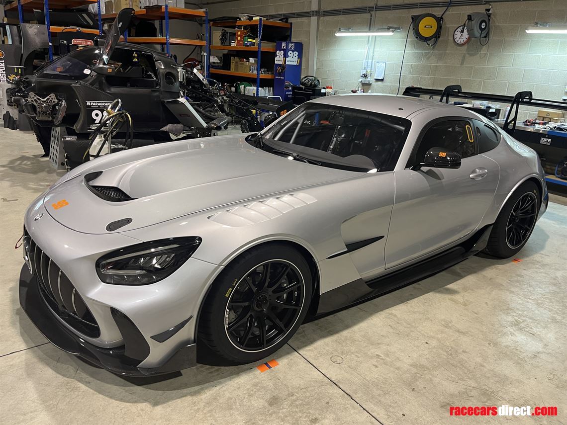 mercedes-amg-gt2