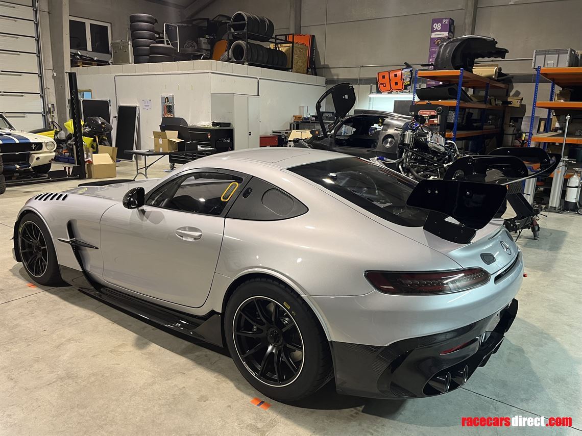 mercedes-amg-gt2