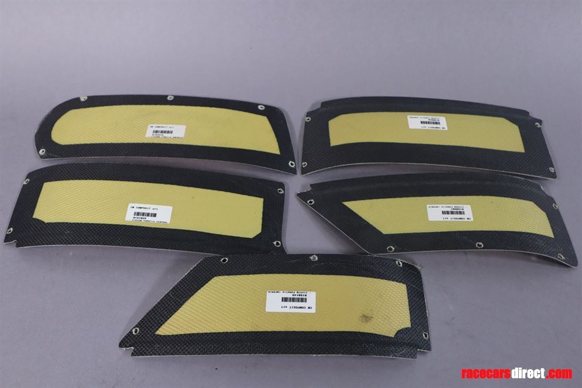 ferrari-488-gt3-service-panels-wheelhouse