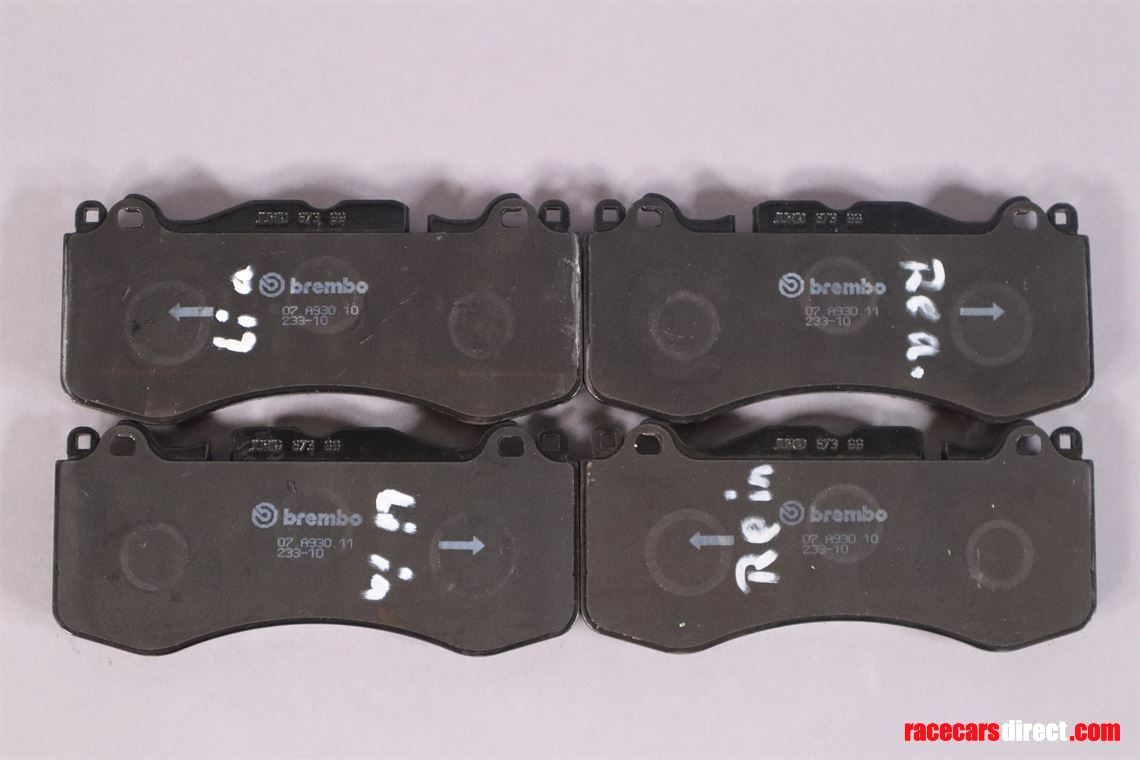 brembo-brake-pads-rear-axle
