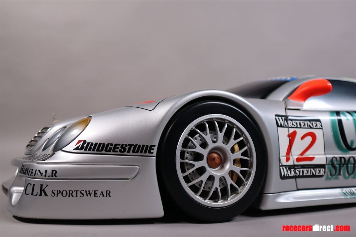 mercedes-benz-clk-gtr-official-show-model-95c