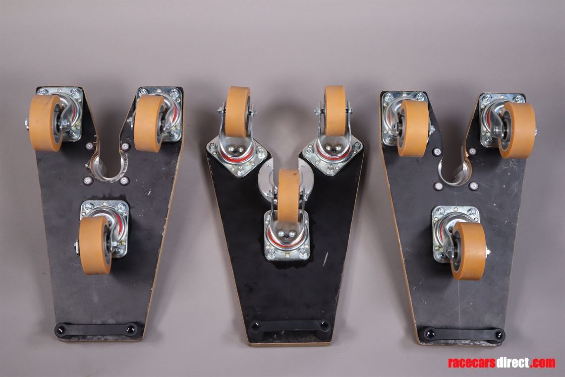 ferrari-laferrari-fxxk-safety-skates