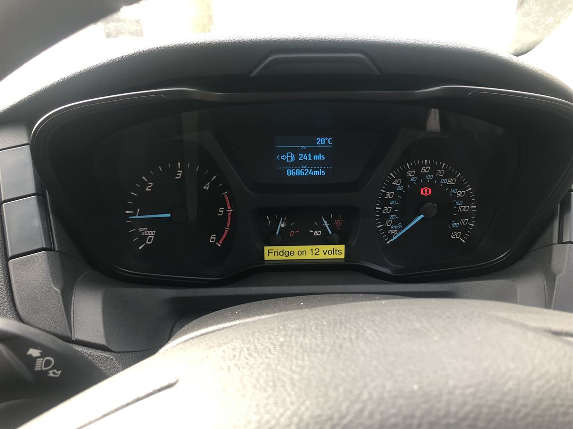 transit-race-van-with-garage