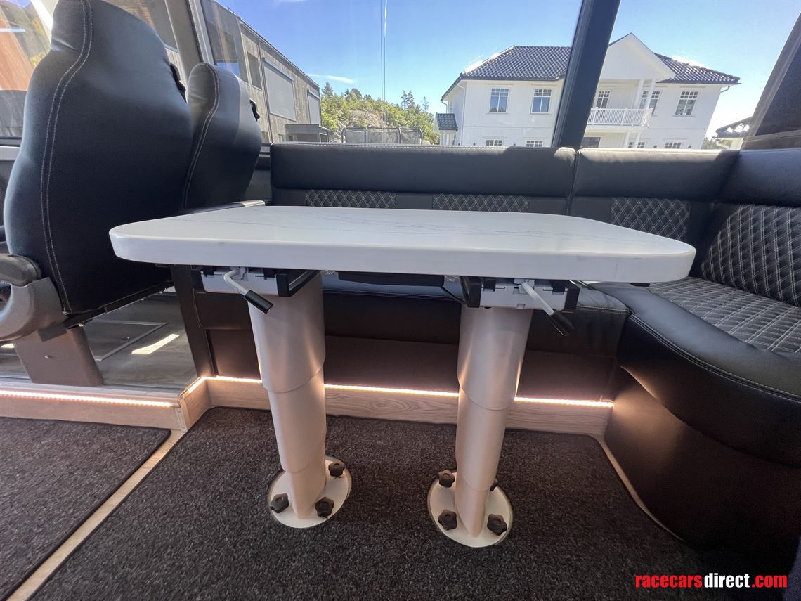 volvo-9700h-exclusive-motorhome-2010-model