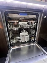 volvo-9700h-exclusive-motorhome-2010-model