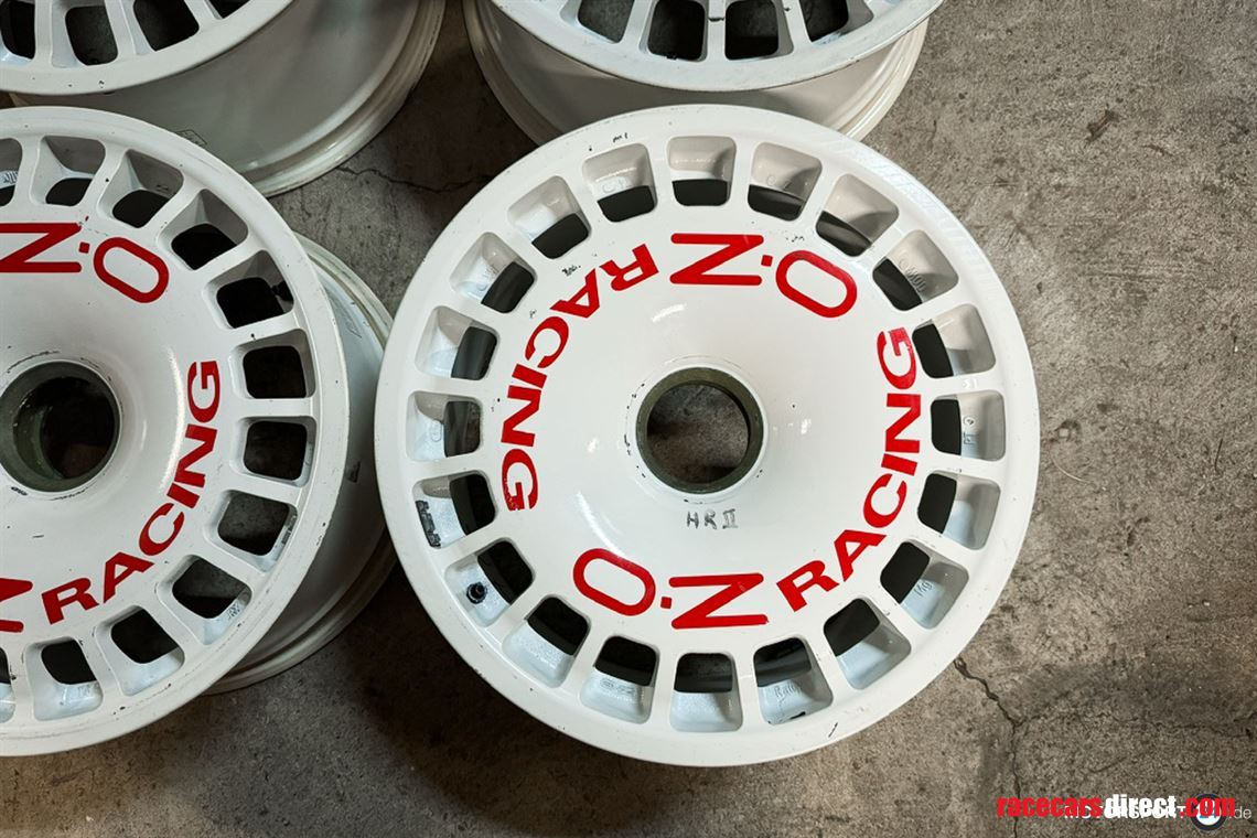 oz-racing-magnesium-wheels-m3-e30-dtm