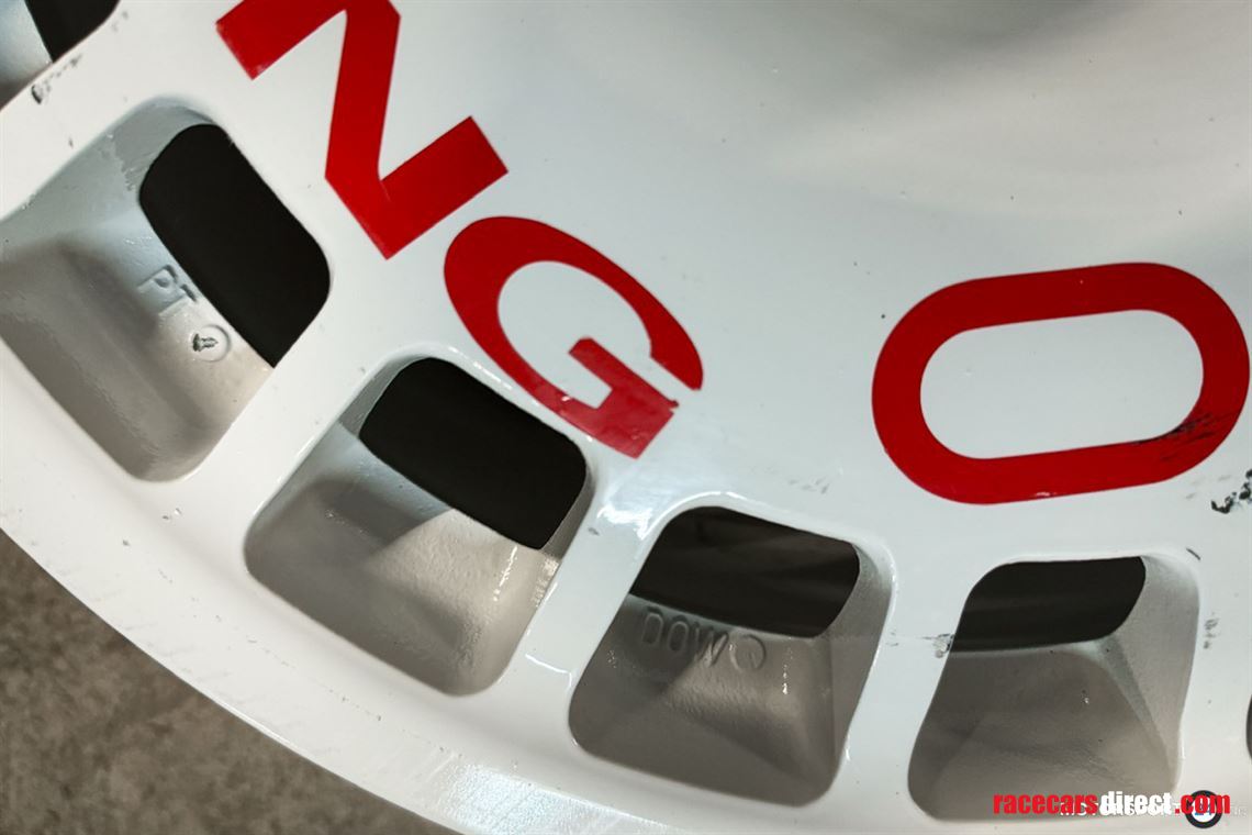 oz-racing-magnesium-wheels-m3-e30-dtm