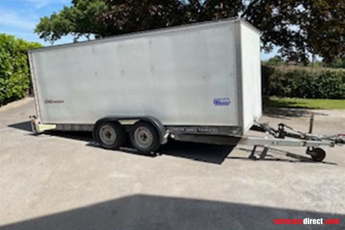 dg4000---brian-james-based-enclosed-race-car