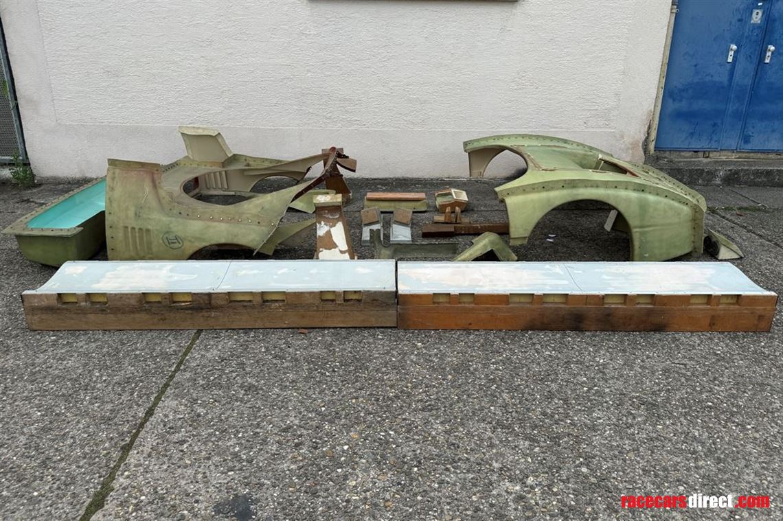 ferrari-f40-body-molds-forms