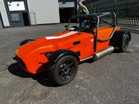 lightweight-tiger-r6-race-car