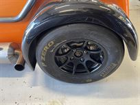 lightweight-tiger-r6-race-car