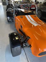 lightweight-tiger-r6-race-car