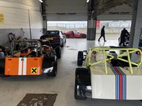 lightweight-tiger-r6-race-car