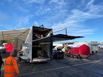 race-trailer-with-large-awning