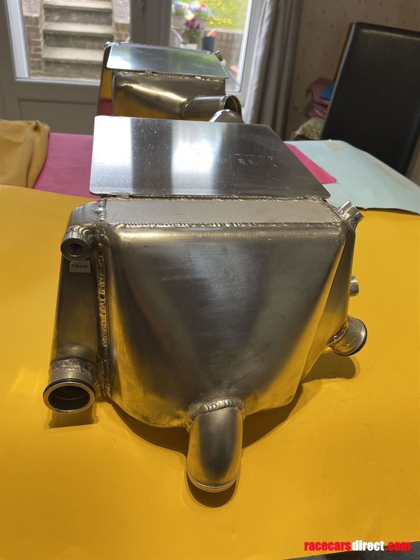 porsche-962956-pre-89-interwater-coolers