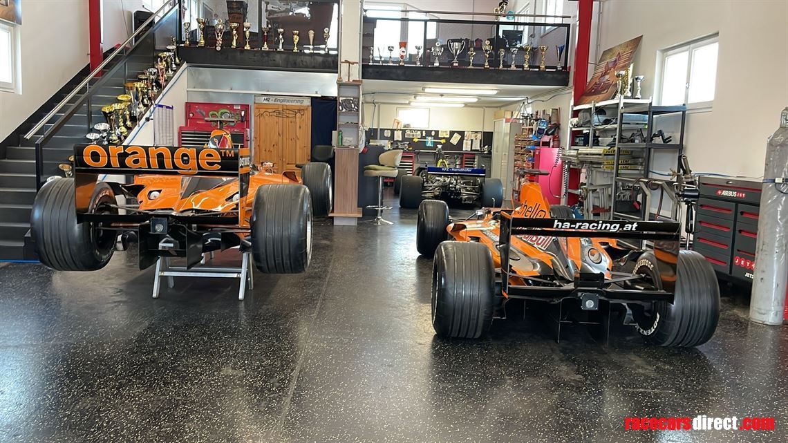 f1-arrows-a22-no-7and-no3