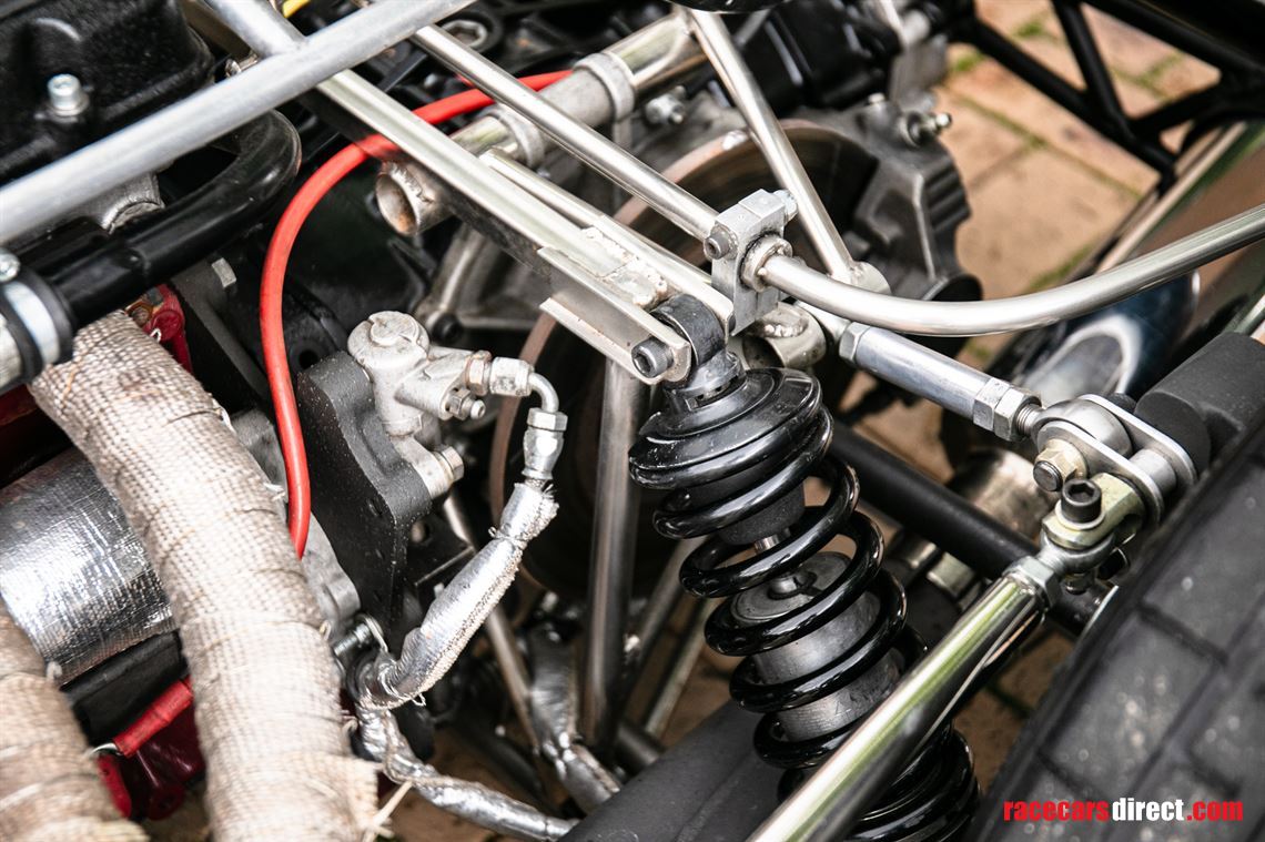 1977-chevron-b38-38-77-01