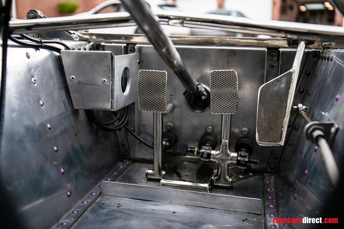 1977-chevron-b38-38-77-01