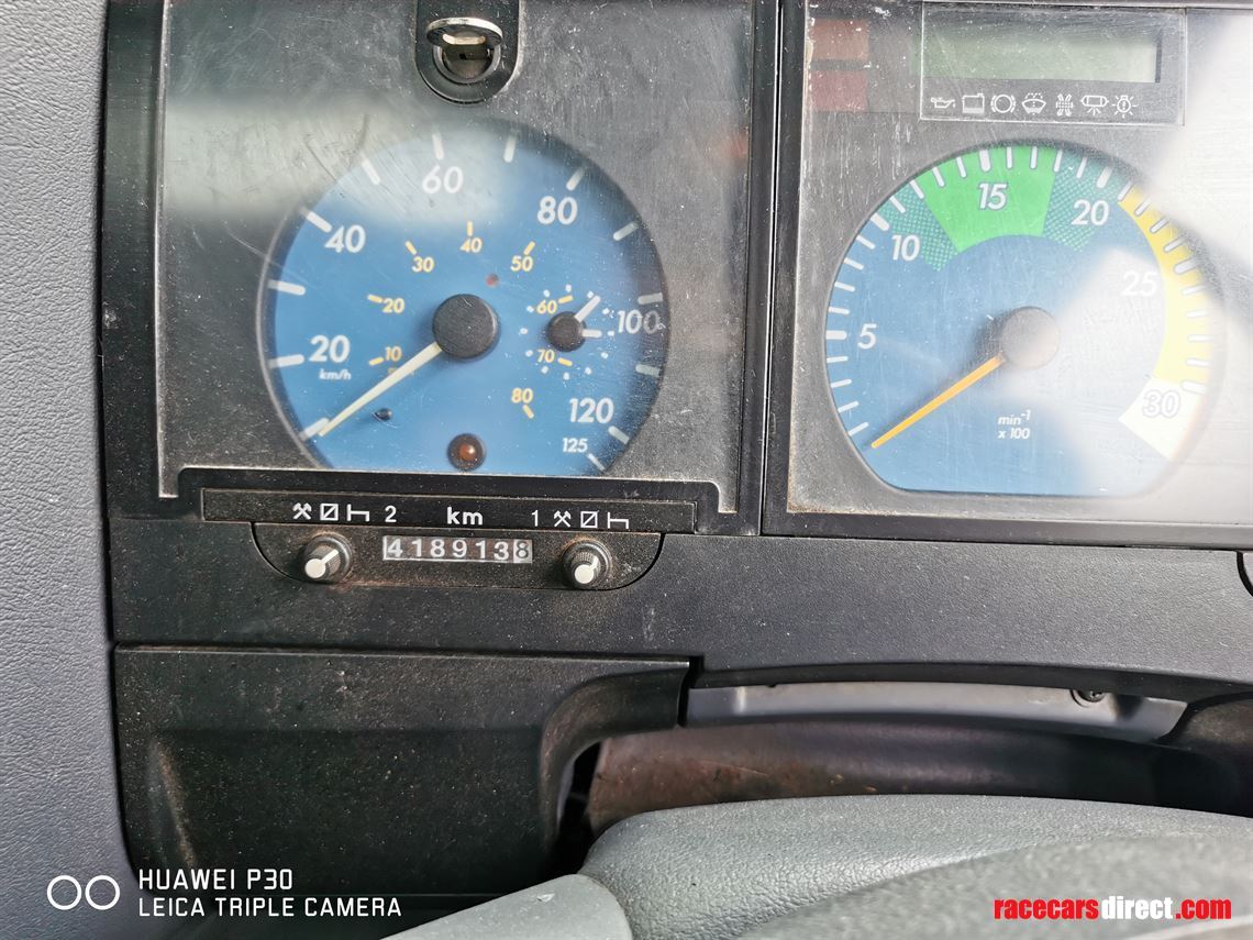 mercedes-benz-atego-racecar-transporter