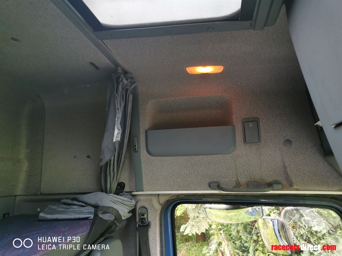 mercedes-benz-atego-racecar-transporter