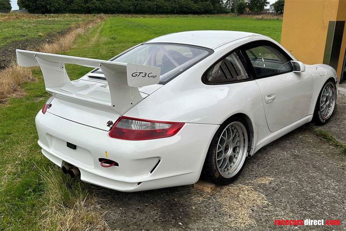 porsche-997-gt3-cup-with-intrax-4-way