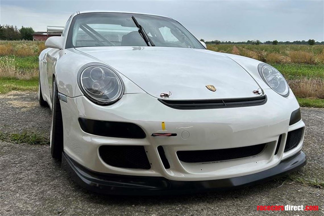 porsche-997-gt3-cup-with-intrax-4-way