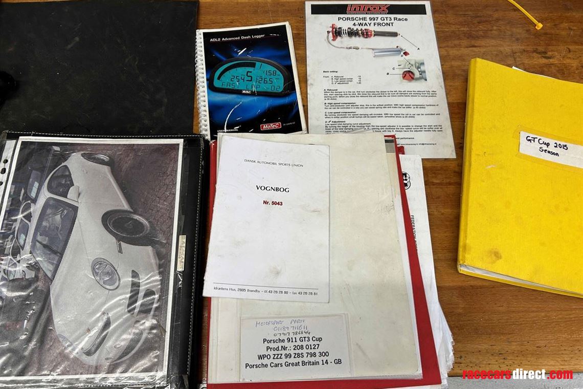 porsche-997-gt3-cup-with-intrax-4-way