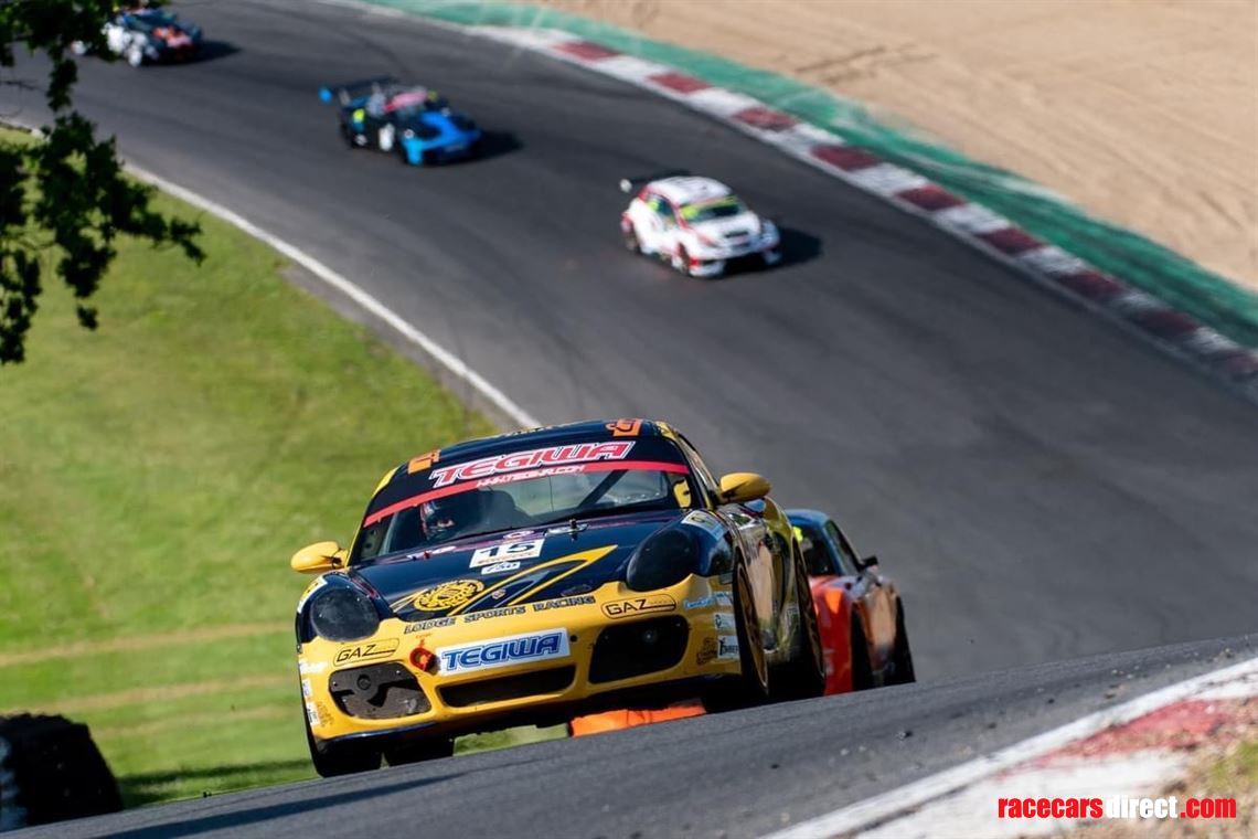 porsche-cayman-987-s-race-car