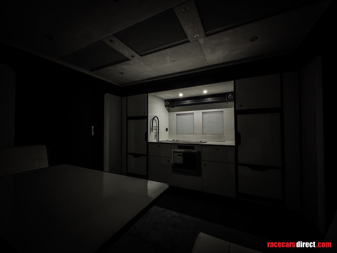 volvo-fm-18t-sc-worldcruiser-rv-motorhome-cam