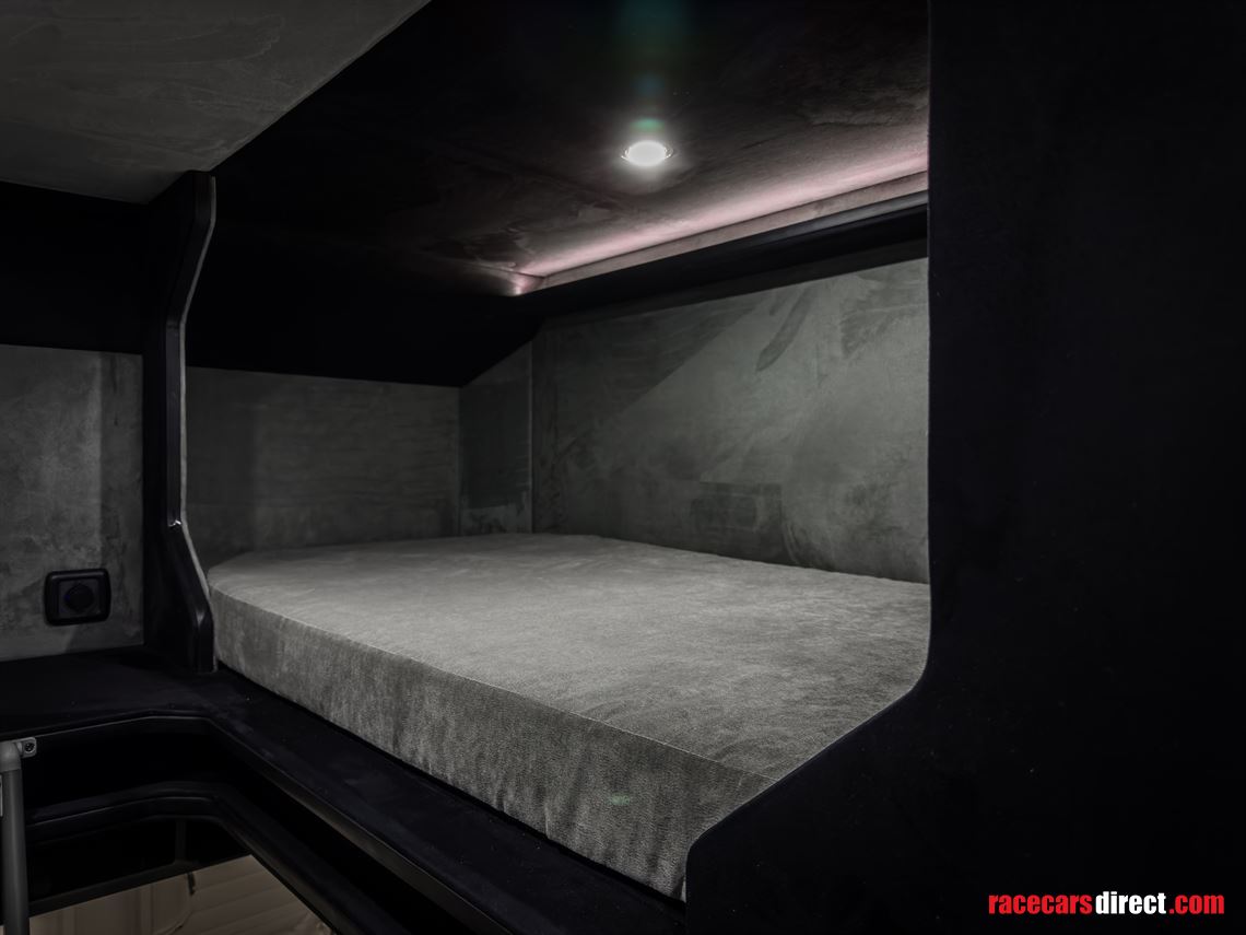 volvo-fm-18t-sc-worldcruiser-rv-motorhome-cam