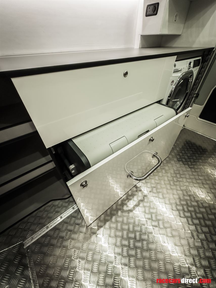 volvo-fm-18t-sc-worldcruiser-rv-motorhome-cam