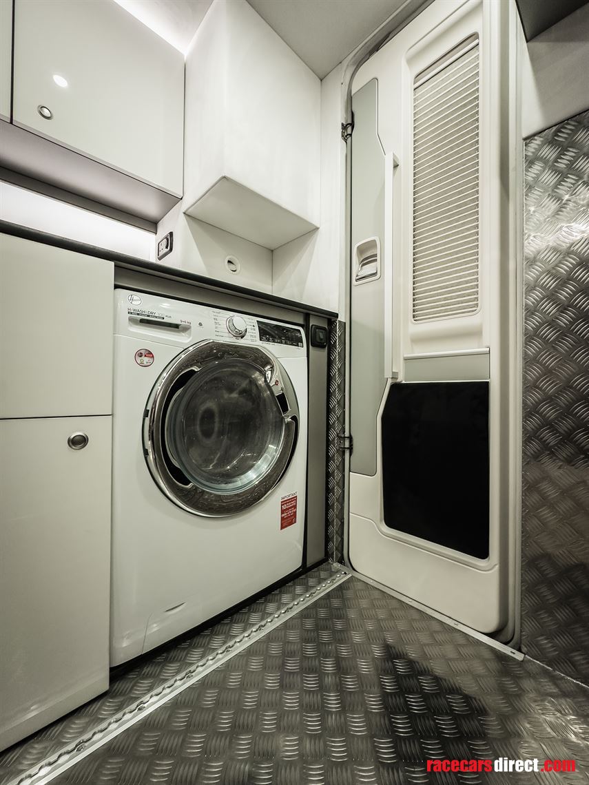 volvo-fm-18t-sc-worldcruiser-rv-motorhome-cam