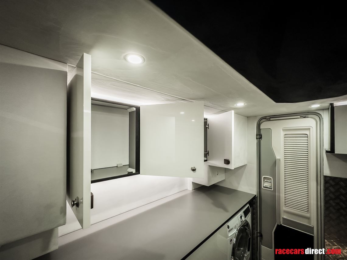 volvo-fm-18t-sc-worldcruiser-rv-motorhome-cam