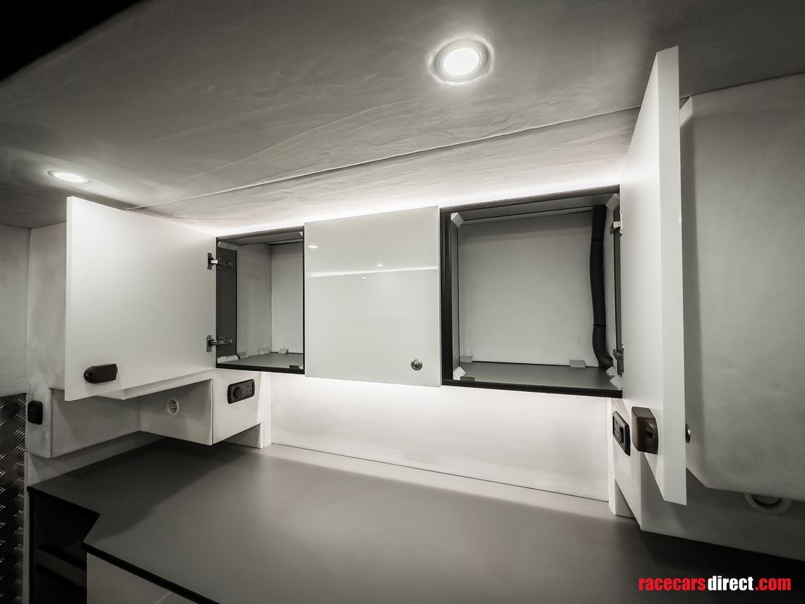 volvo-fm-18t-sc-worldcruiser-rv-motorhome-cam