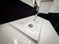 volvo-fm-18t-sc-worldcruiser-rv-motorhome-cam