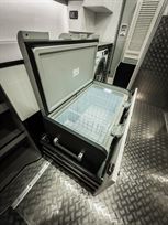 volvo-fm-18t-sc-worldcruiser-rv-motorhome-cam