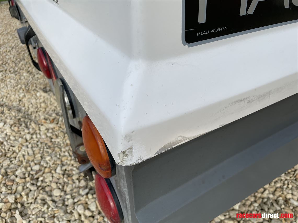 brian-james-rs3-330-1021-race-shuttle