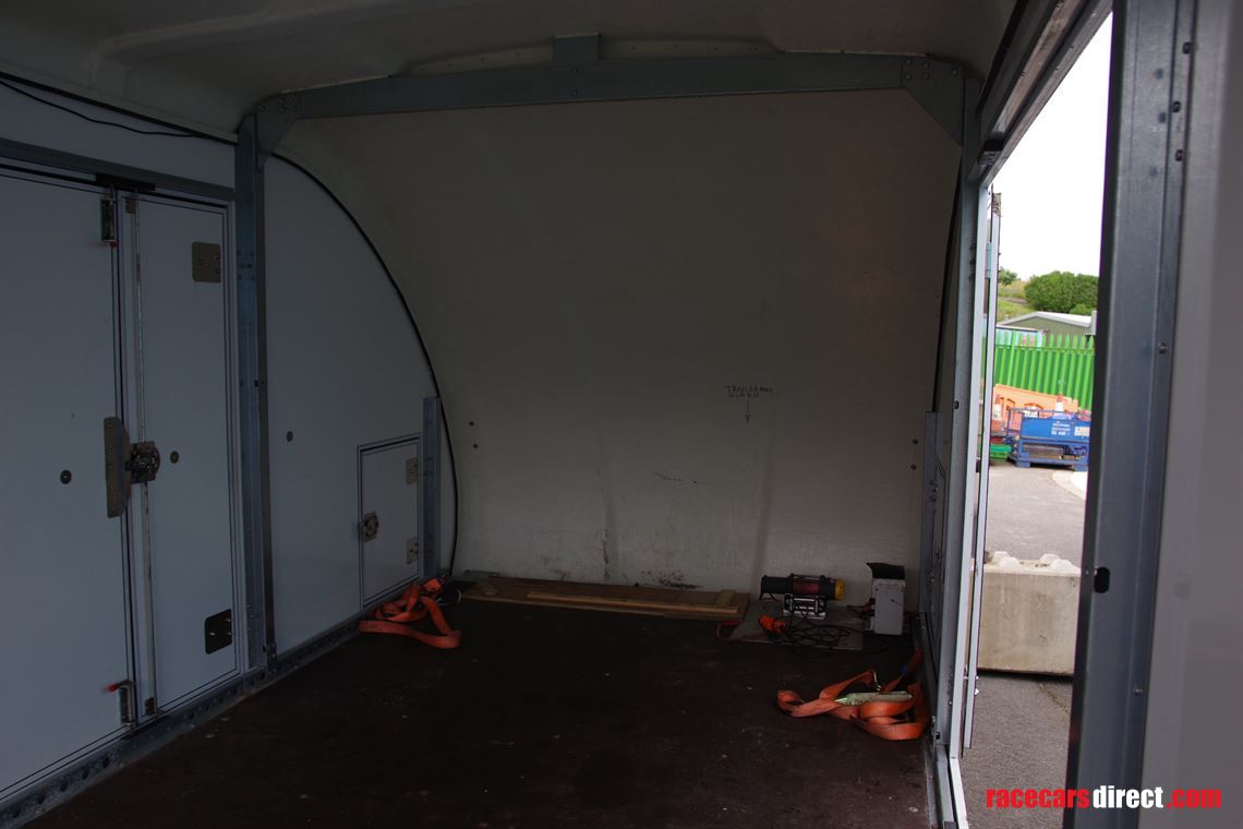 35-tonne-gross-covered-car-trailer