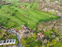 five-bed-house-with-10-car-garaging