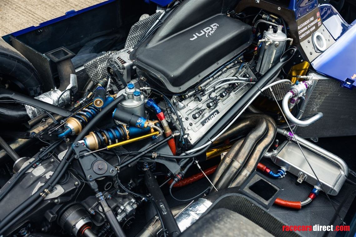 2002-courage-c60-judd-v10---lmp900-lmp1